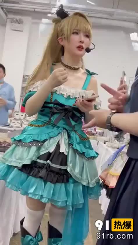 9e6b6b58-2add-4ac9-9347-aa745d8d0d33.mp4