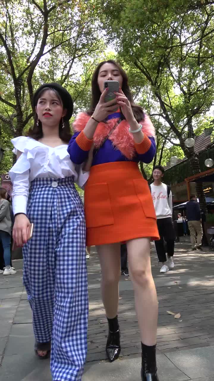 17eb8ceb-4797-46bd-be83-0269ac0275a4.mp4