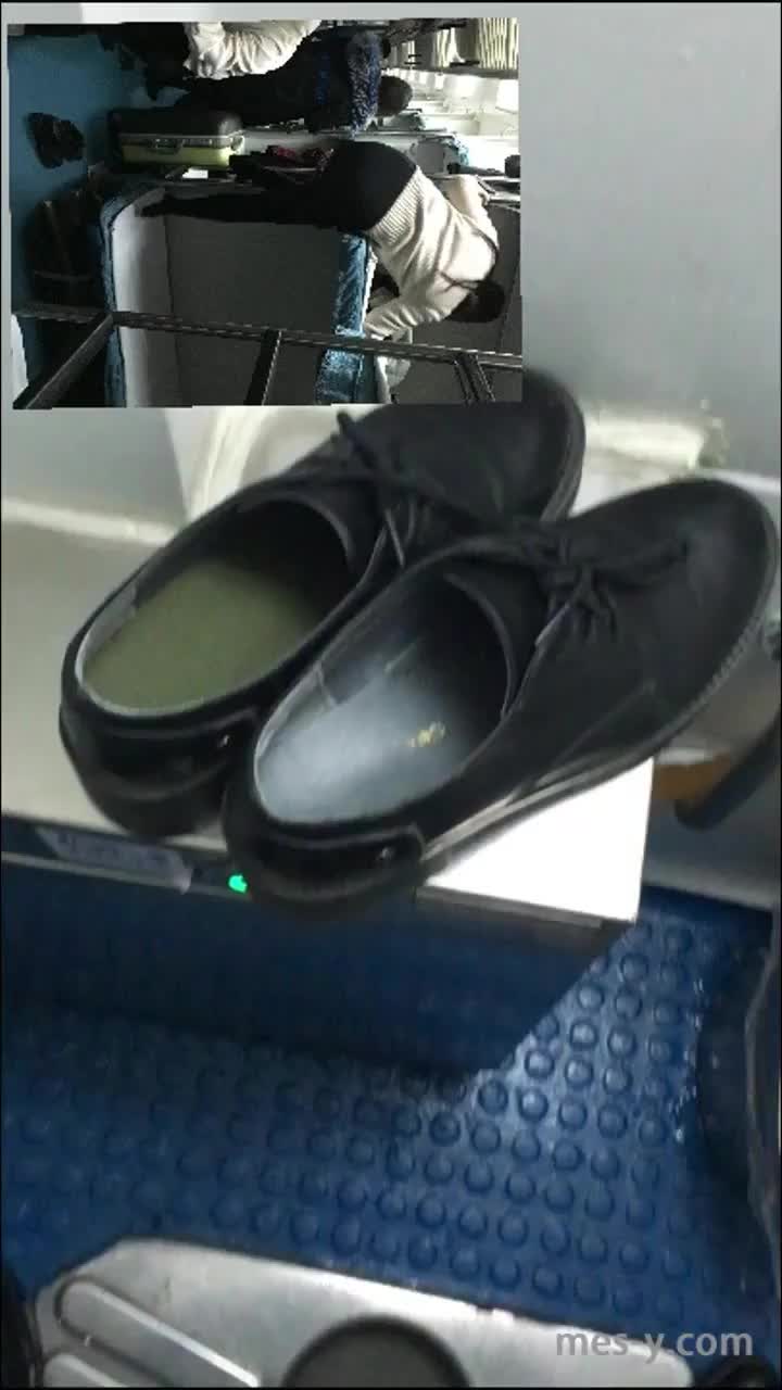 14479b41-7a5d-4d55-960b-27b5666f54fd.mp4