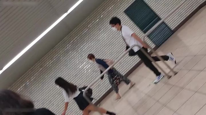 6228103b-af1d-4a32-bf90-0eb09a630384.mp4