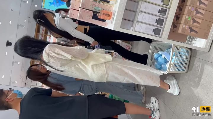 002d0b4e-319d-4400-95ce-7e738a16fd01.mp4