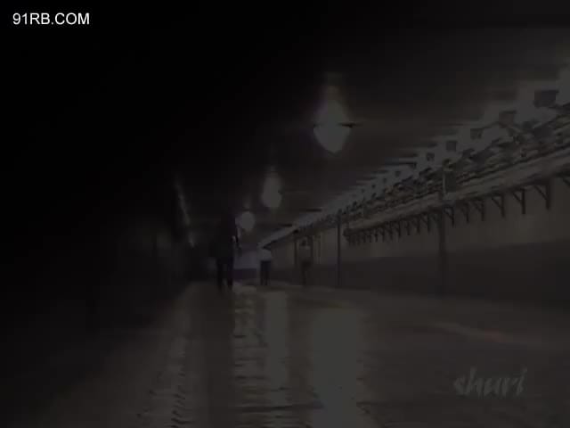 9971fd57-2eb5-4877-bd78-7705c82984d6.mp4