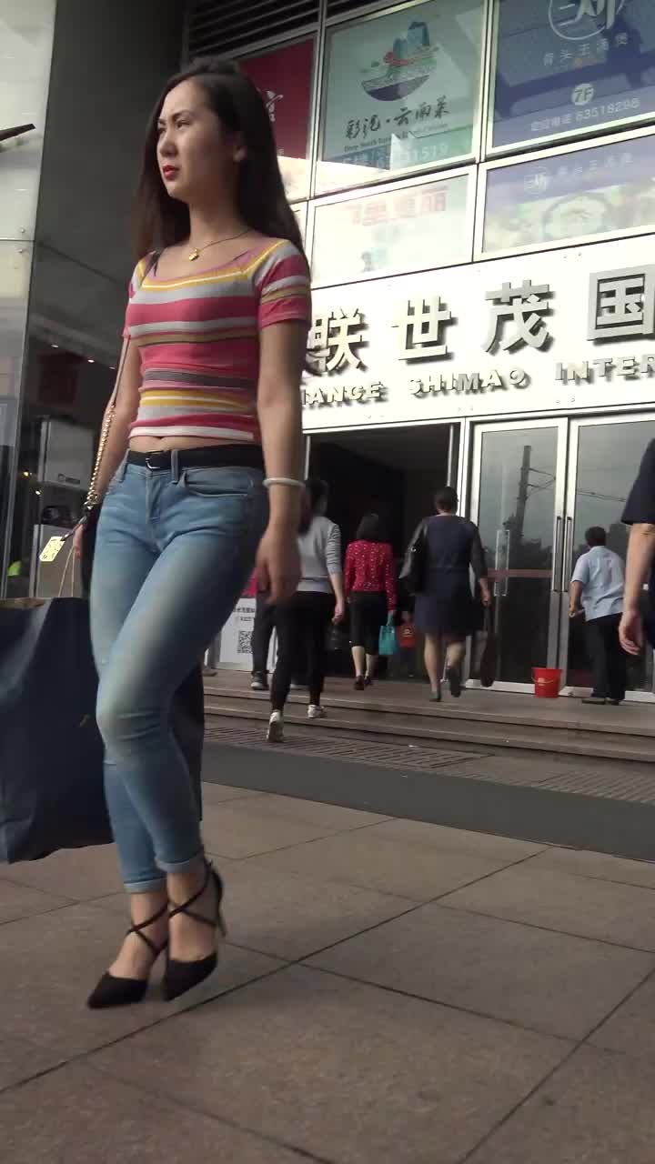 0878eb3e-7030-4639-9db4-6ecd56980928.mp4