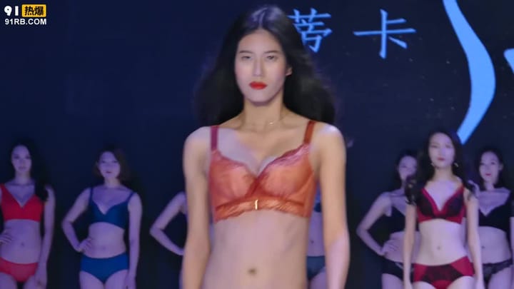 6339b12c-fc28-42bb-b6bb-318f2c0a75bd.mp4