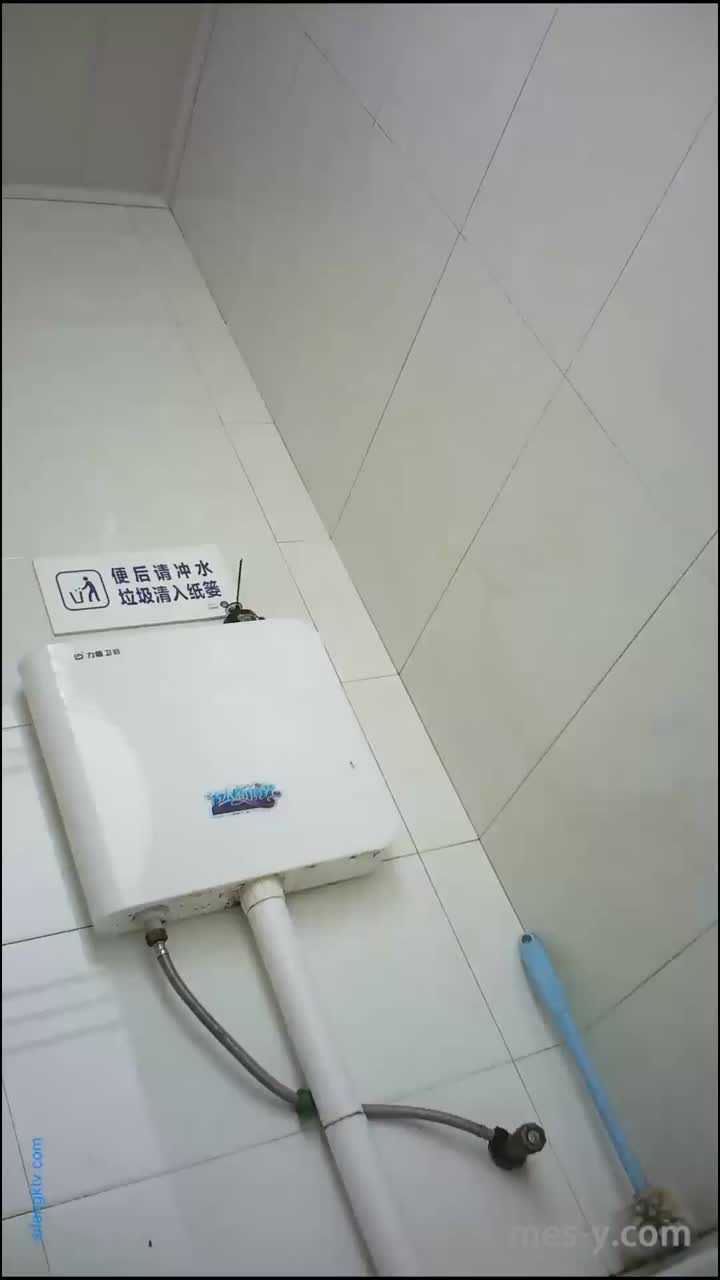 425e8261-5380-44b9-b165-7f831c6d1d1a.mp4