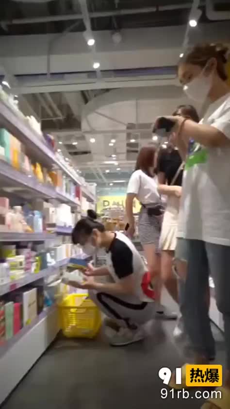 16eea29b-5784-4324-a8d9-437a3d6d8924.mp4