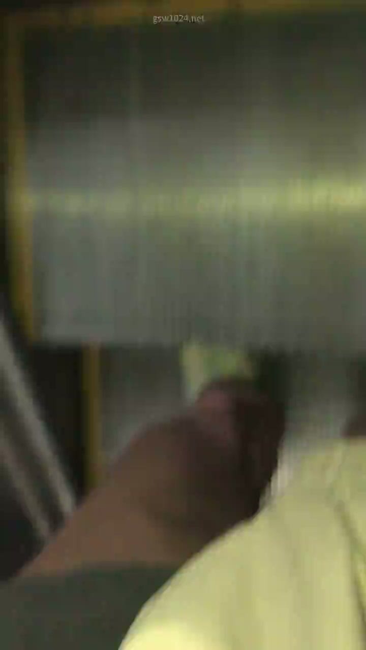 3d6cb28c-5555-429b-9728-e619496bcc98.mp4