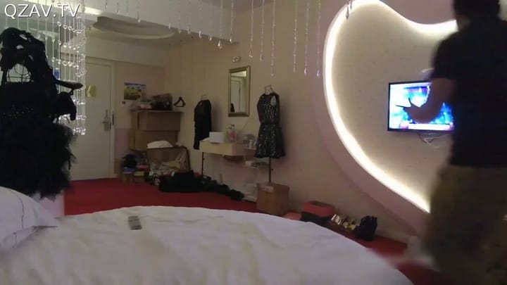 9420e0f4-ad8b-4c68-860d-a2ee3808ecc3.mp4