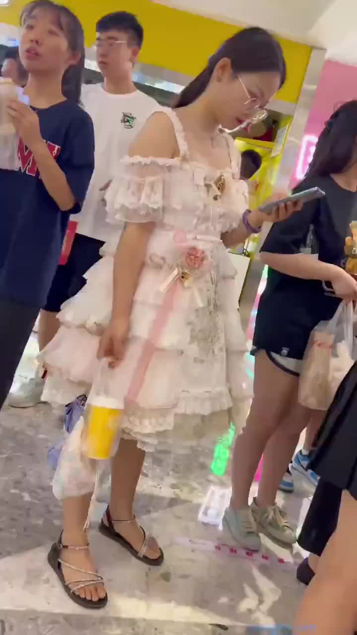 ef21ed91-e832-44e4-bfbe-b7c64e573669.mp4