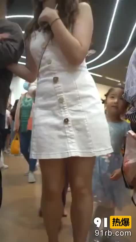 2acf53fb-5d1a-49ef-8fa8-cb46f02cb9e7.mp4