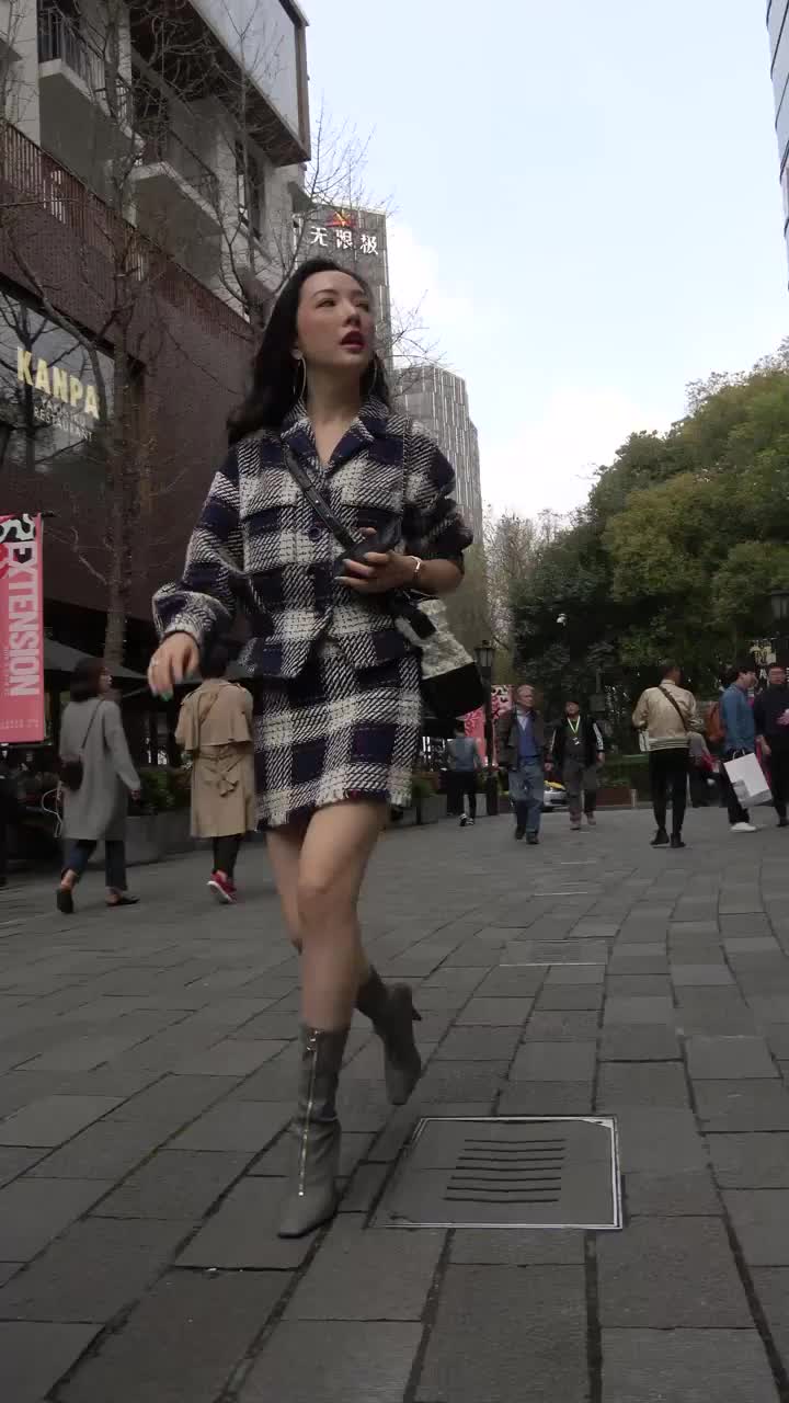 63a249c1-a7ae-40ba-8e35-37c3cbab6cd8.mp4