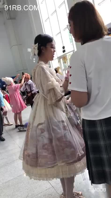 ef9d7027-57d1-4b84-bb97-37dc3ac2c69b.mp4