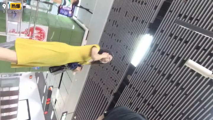 b2311390-bf28-4d03-9713-b32322bf2bd5.mp4