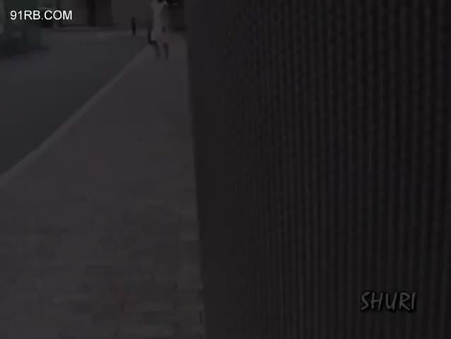 1f7f02ec-c93e-4091-bffa-402a420fd96b.mp4