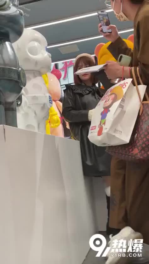 00819dc3-2241-4781-82d2-58c461fe5c51.mp4