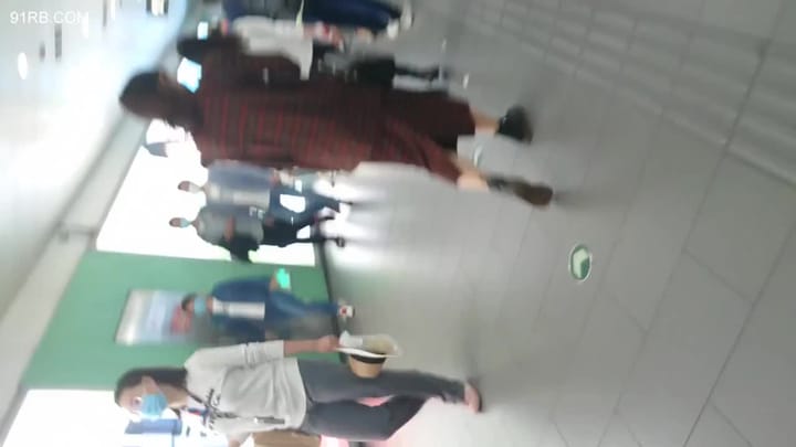 e5037ce5-81c2-4917-900e-d334f5584dba.mp4