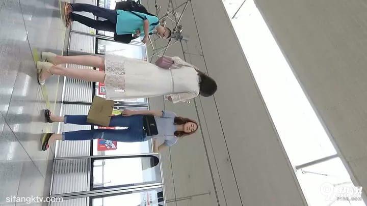 a655aa67-8e83-4e9d-94e6-f1d818f1c63b.mp4