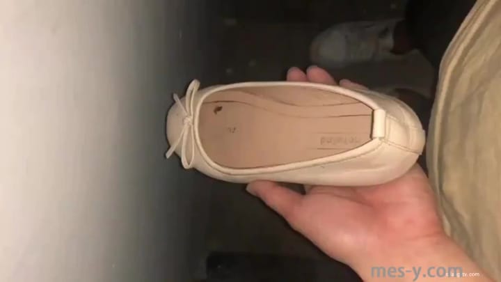 1aa10c5a-0535-4db4-b969-3959af49b5b2.mp4