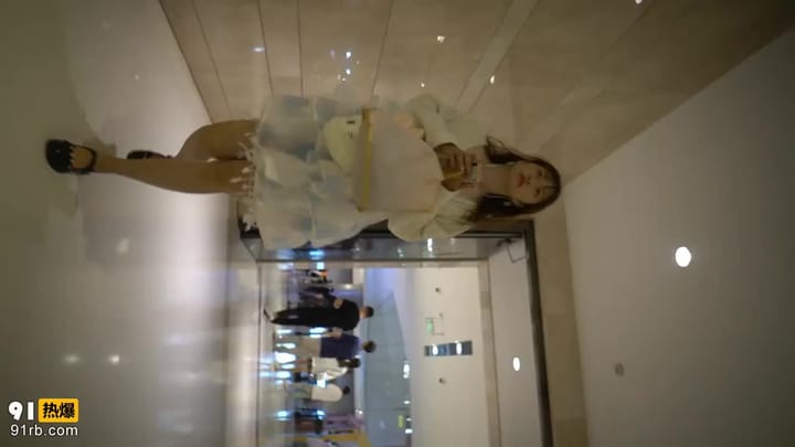 ad2c5709-a4c3-43e9-9771-a3dd2369994d.mp4