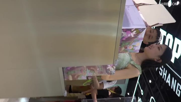 26918bb1-4978-4ccd-b858-454bfa367ab4.mp4