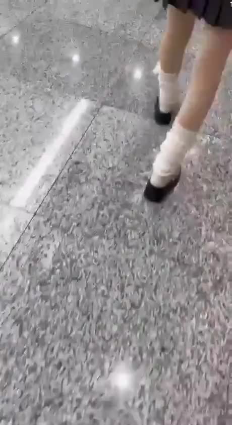 7e5d7716-634a-4214-b9fa-d99e6225a7a0.mp4