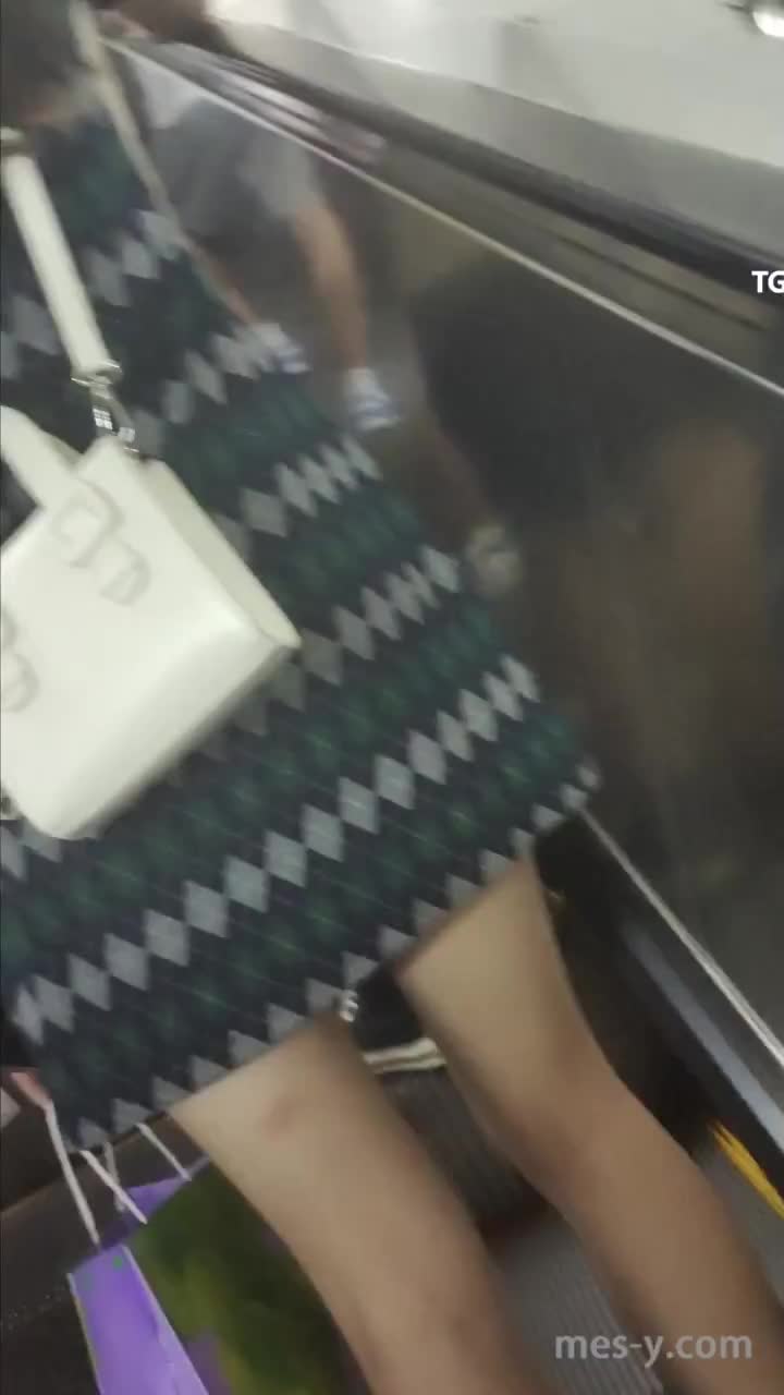 67af0b65-f301-4ace-9d91-dbb453966d5a.mp4