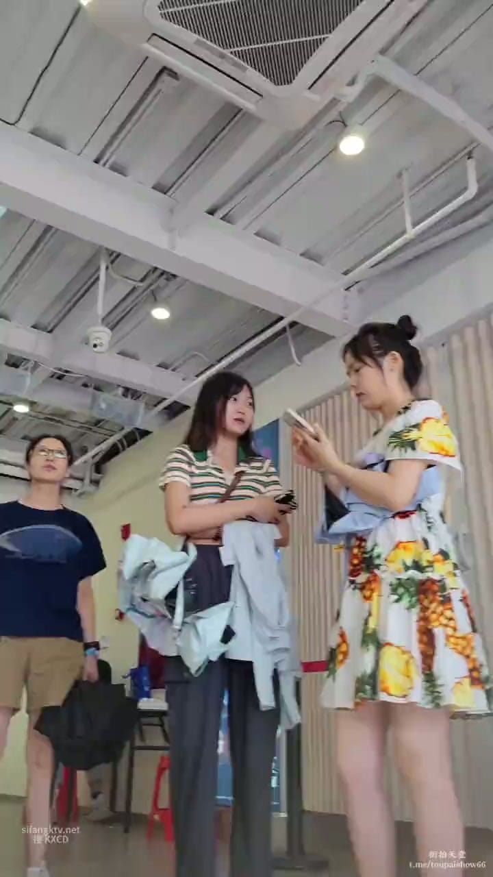 4c1e118a-3b9c-4595-9118-725a7d30702e.mp4