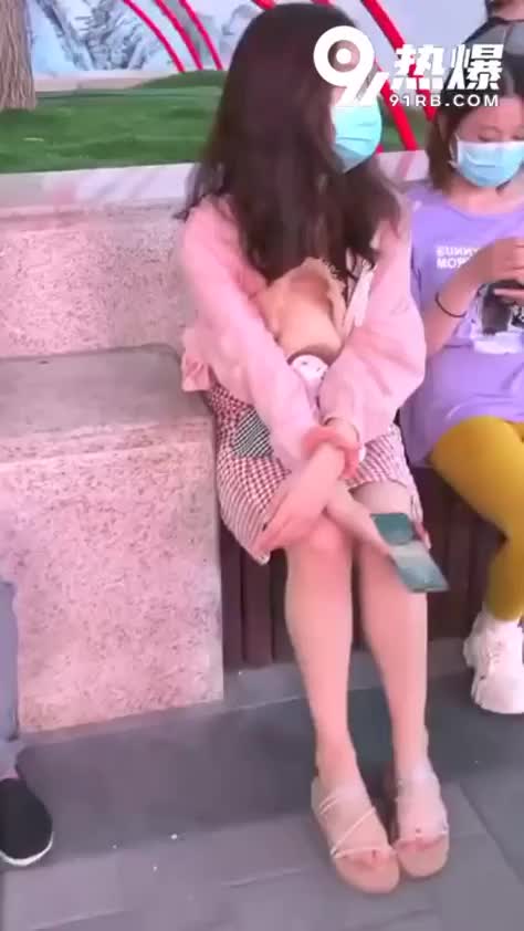 1e02cad7-3889-4696-8d05-7d986dad7e1c.mp4