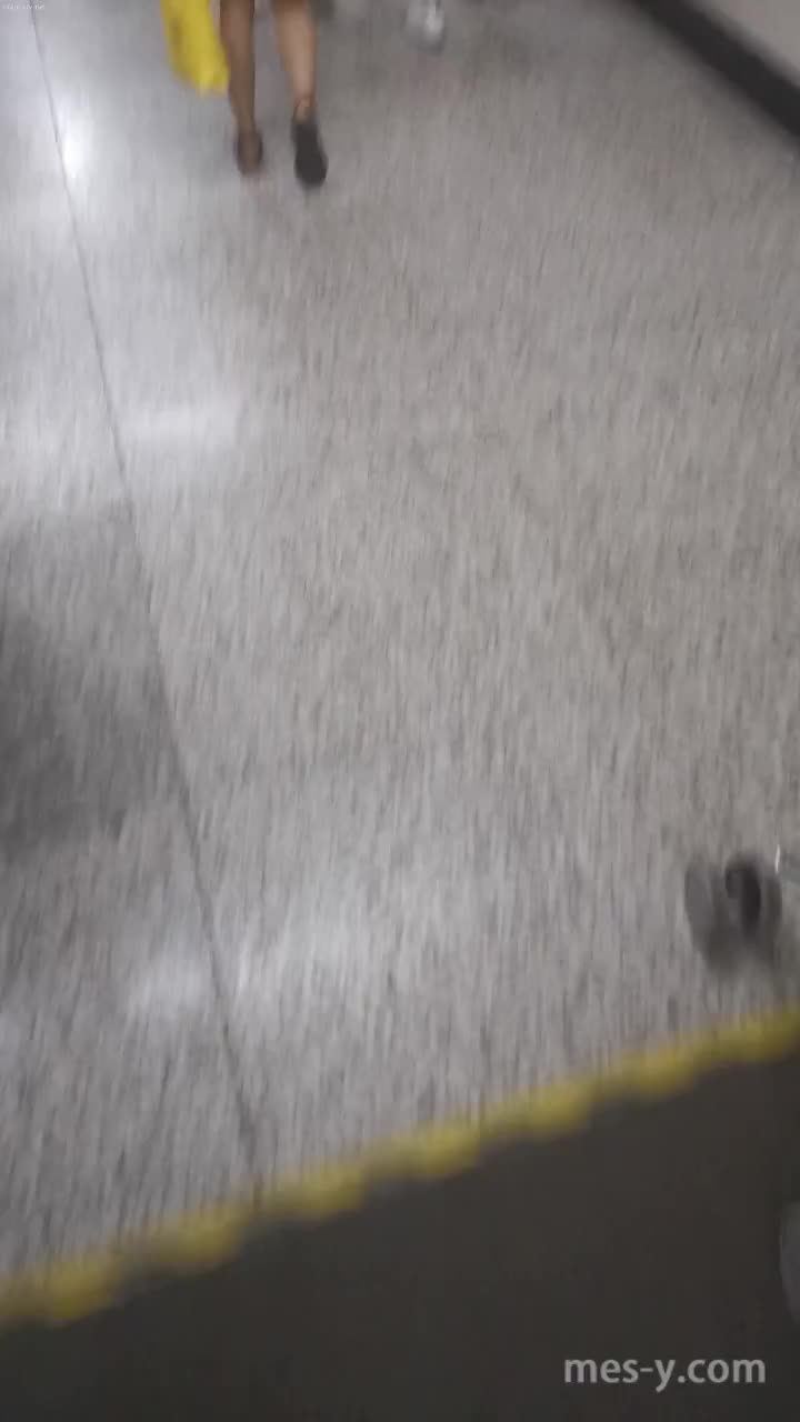 6cb65923-2c37-4ef1-8f73-8ad14fb7f119.mp4