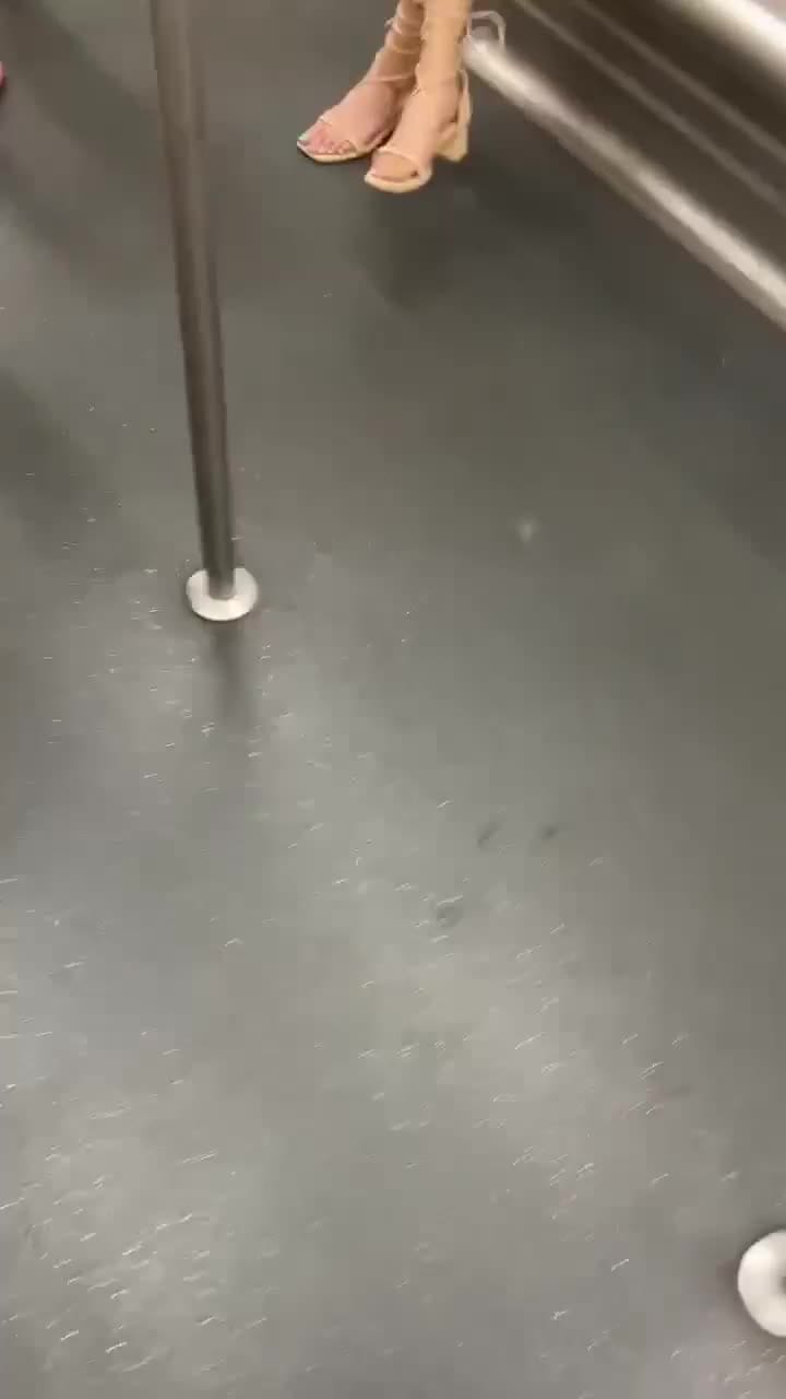 0515ec75-1ab8-4bbe-b2be-c3b4a93218eb.mp4