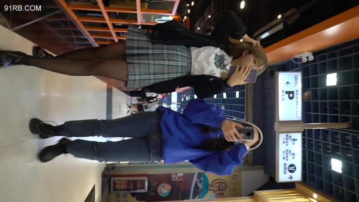 b3eeb4aa-752c-40d3-8710-02f6a00be4ae.mp4