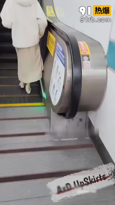 d8672d04-46c6-4b9f-a2cb-7a5def3238e8.mp4