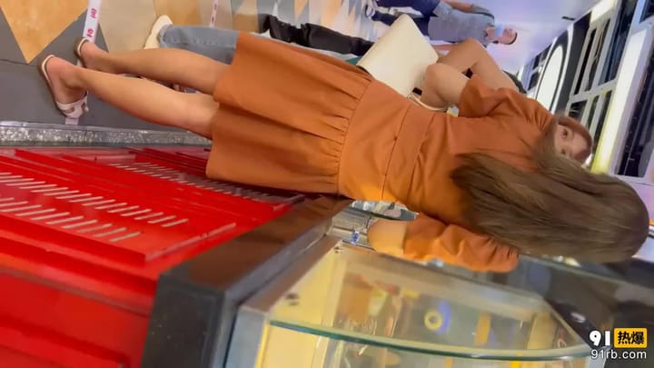 c3a27544-fea5-4da5-8bd2-fd0cd86eaa8d.mp4