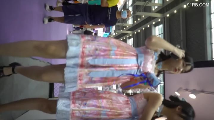 8163d002-c855-45b8-8931-b7dffed8a8dc.mp4