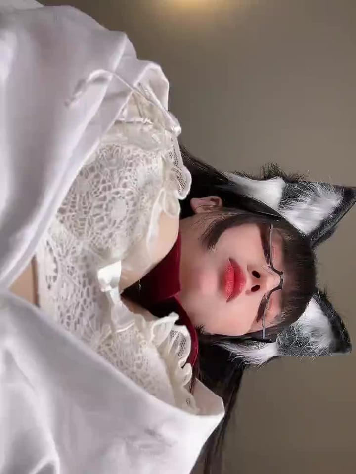 e4ecb4b8-0ab8-477c-b7a6-070d58c03107.mp4