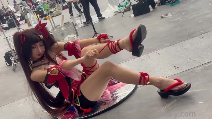 cef78782-0a6c-4792-ad83-481b4891c5b2.mp4