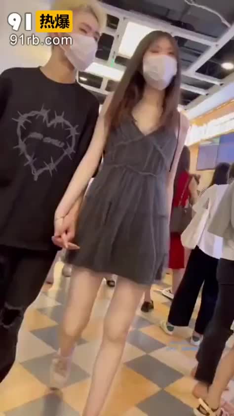 04ed9bbf-77e5-40eb-b908-f33f73d4f210.mp4