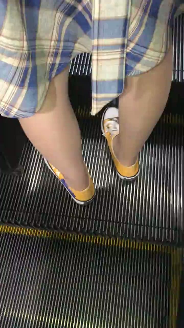 0b1352ac-d5cf-4d67-9001-4a64a3a7aad1.mp4