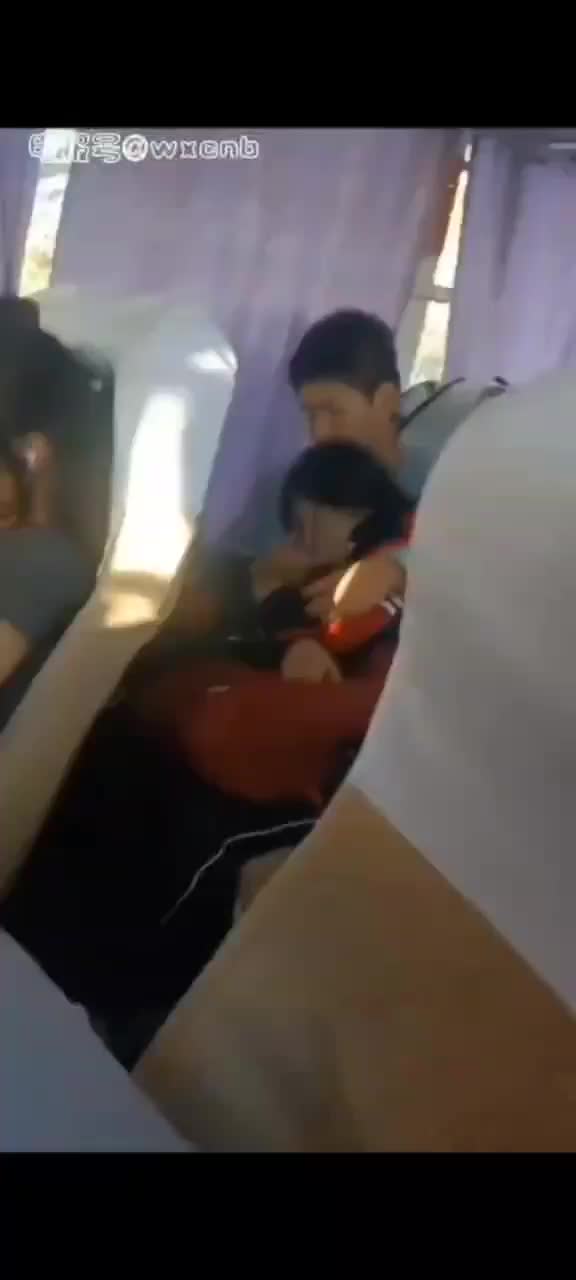 0a57bcea-4557-4029-9920-cf591d01e802.mp4