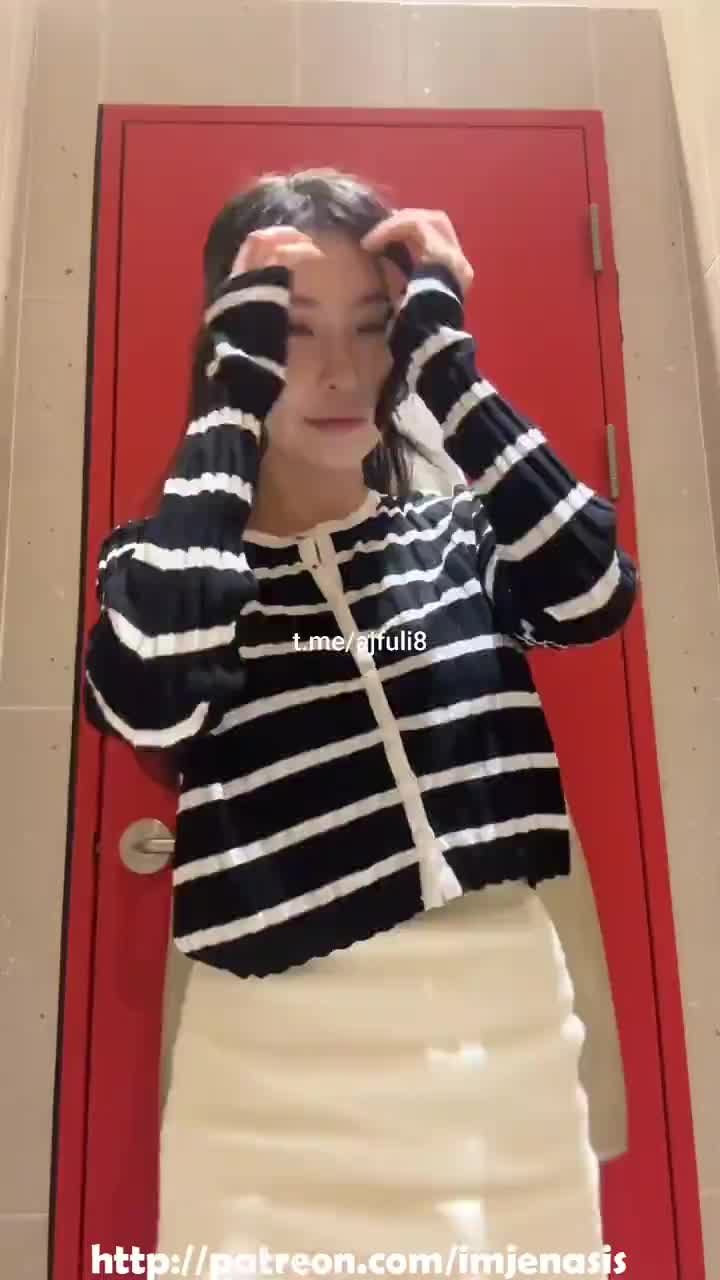 5e9c83e4-4315-4470-ae04-9394191e0c2d.mp4