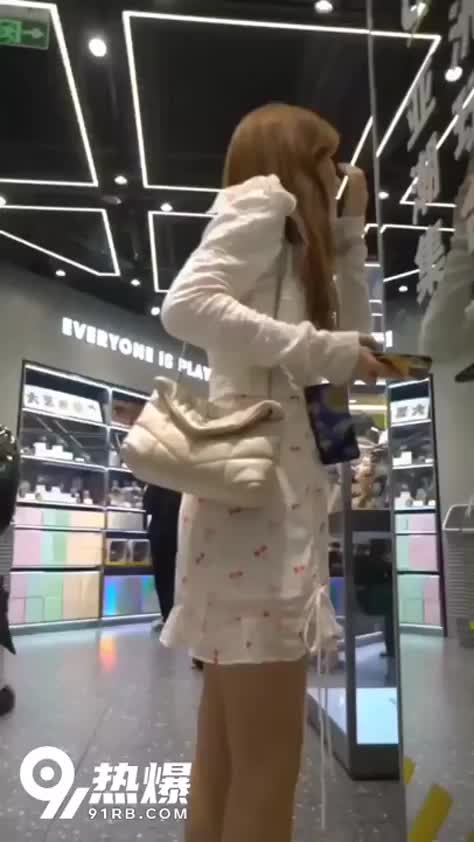 9cddd8bd-716e-429e-a795-1fc8c6889ba5.mp4