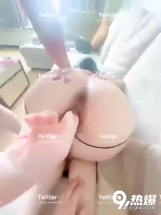 d8a8de00-f220-46cc-9be4-01da4d4a8f56.mp4