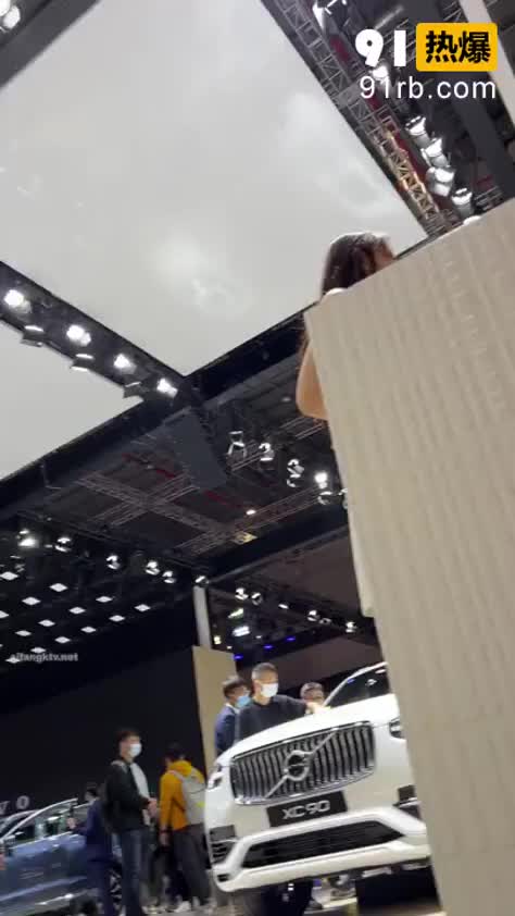 0f1b73b9-d00d-4ea8-a187-144006162fcb.mp4