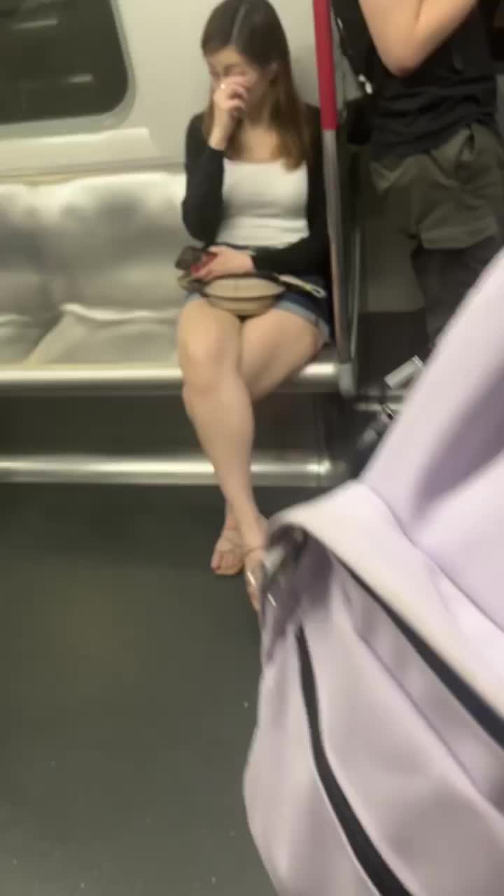 3fc9e2b4-934f-4c29-8be5-8736656581ed.mp4