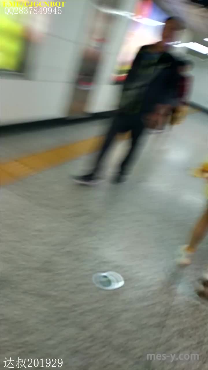 1fd7ff4c-a5ac-498c-87b4-7cadfc807862.mp4