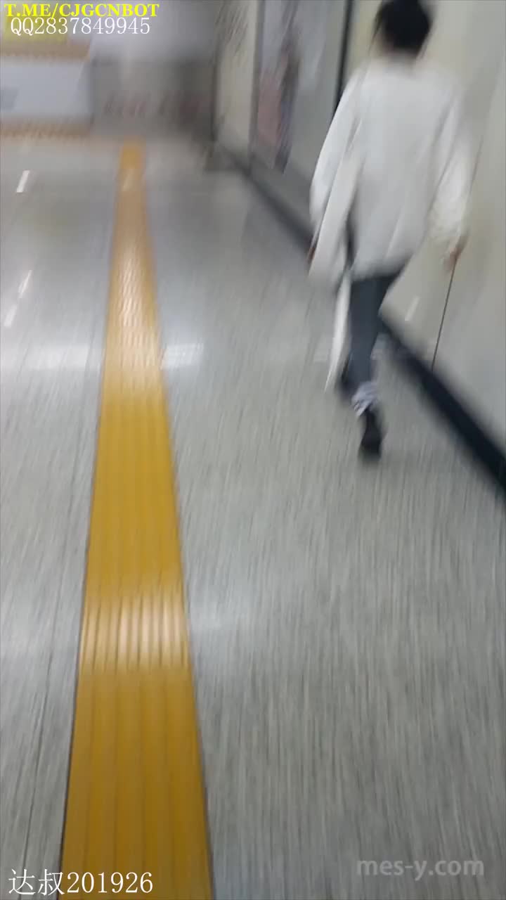 79aefccb-d474-4765-a590-9cf2d43a5ace.mp4