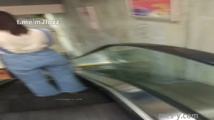 9b9fa506-fa2d-4740-8032-feafa2304fc2.mp4