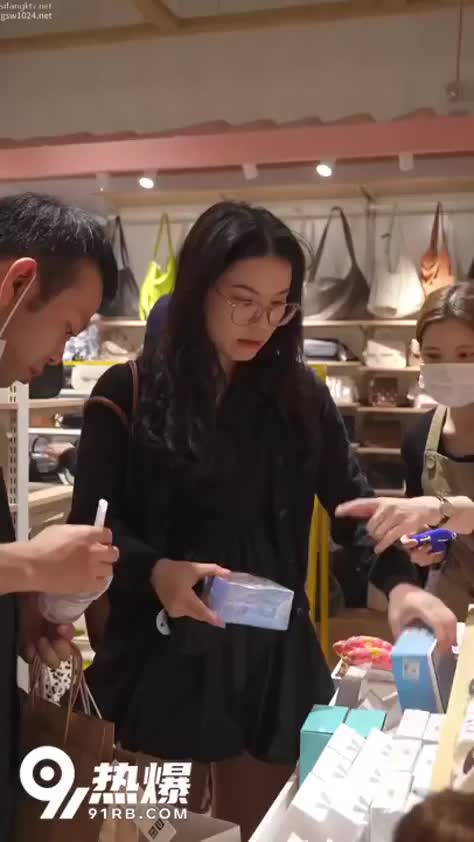 c312d290-a3aa-4b21-8356-bc2da348c886.mp4