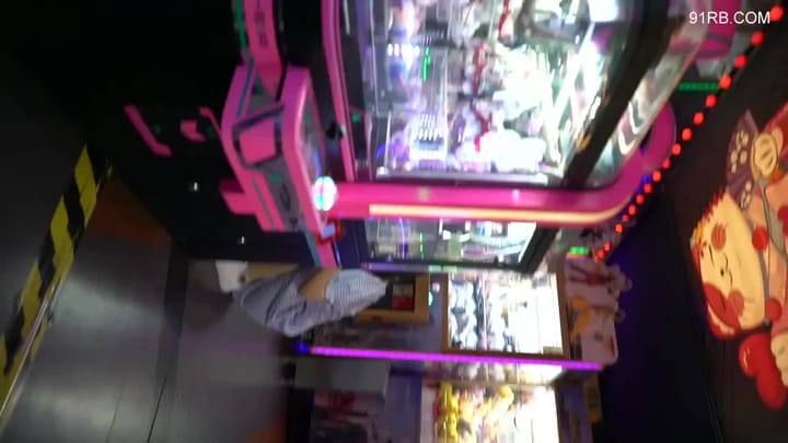 4a2b8372-1bd8-458e-a3c3-db24174d1277.mp4