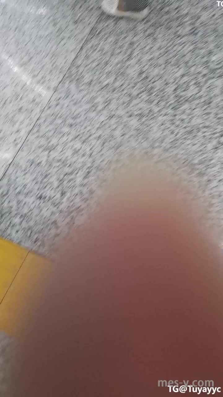 991374bf-15eb-4c19-8572-3d6368962cc2.mp4